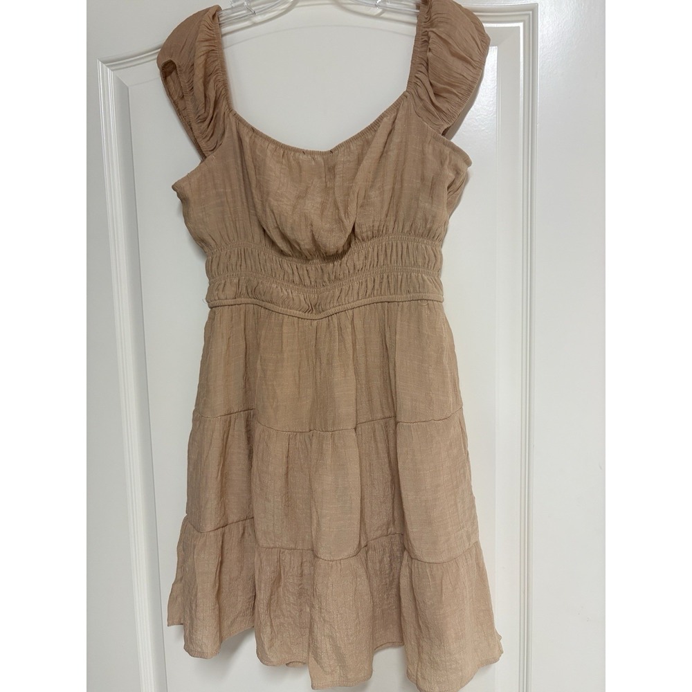 Trixxi Mini Dress Sz L Tan Ruffled Tiers Short Sleeve Flirty Coquette Y2k Party - Picture 2 of 14